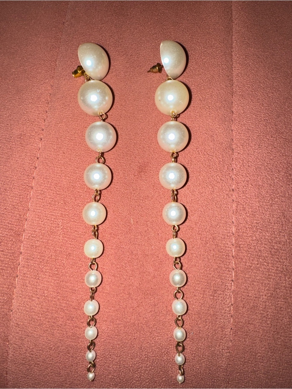 Pearl Drop Dangle Earrings - White Pearlescent - Picture 3 of 4